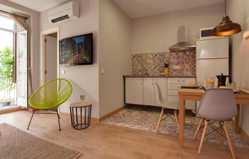 Suites You Zinc Madrid Bilik gambar